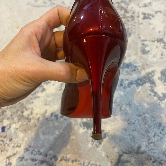 Christian Louboutin Patent Leather Wine Ruby Pump Heels Size 37 - Picture 15 of 15
